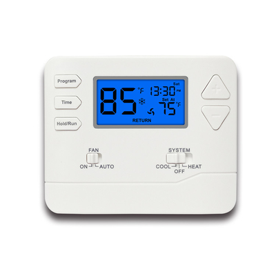家庭用 HVAC システムのためのプログラム可能な温度調節器 多段階 2 熱 / 2 冷却 STN615