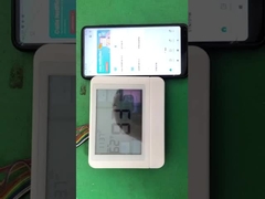 温度管理と効率のための、非プログラマブル白色デジタル室内温度調節器